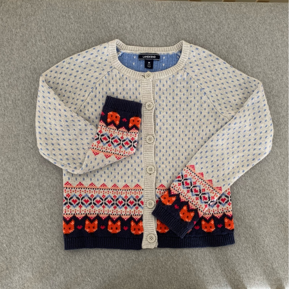 Lands’ End Girls Sweater Size M.
